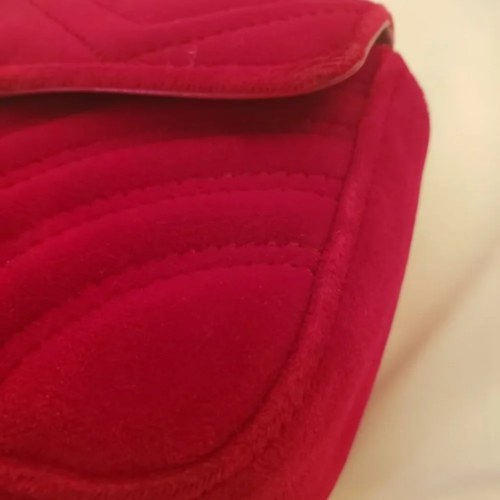 ❌SOLD❌GUCCI Marmont Red Velvet Bag - Picture 13 of 15